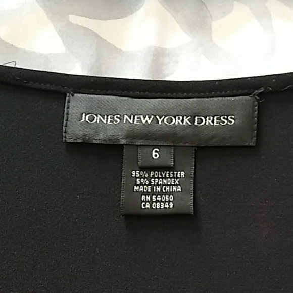 Dress - Picture 4 of 6